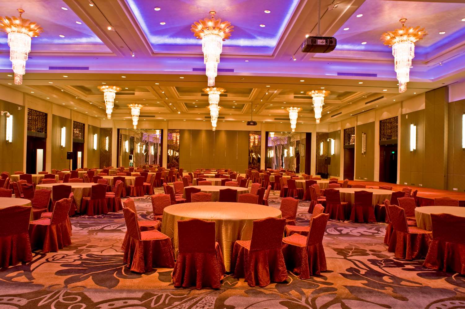 Shanghai Marriott Hotel Yangpu Riverside 10/11