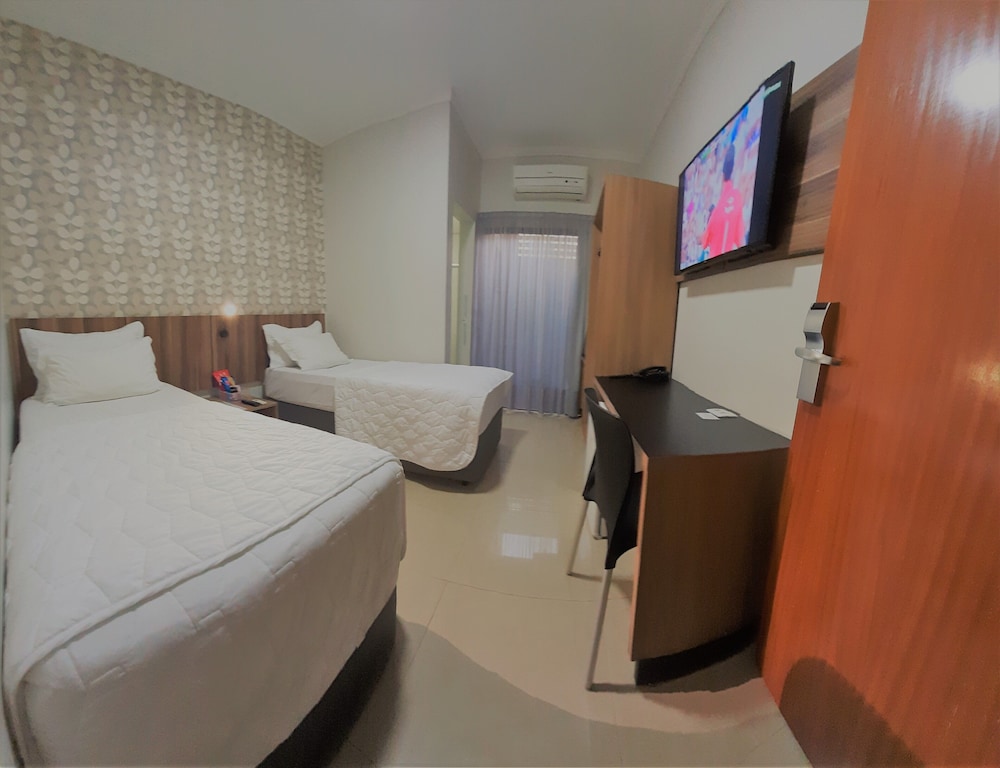 HORTO HOTEL 12/42