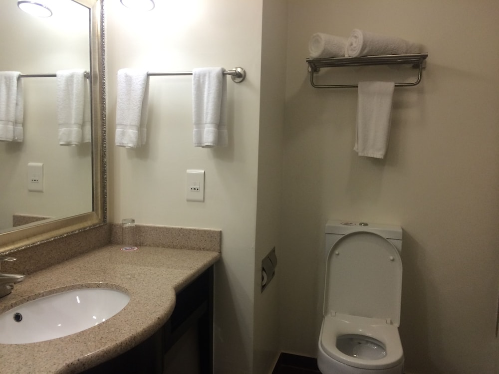 Hampshire Hotel Ballito Durban 41/42