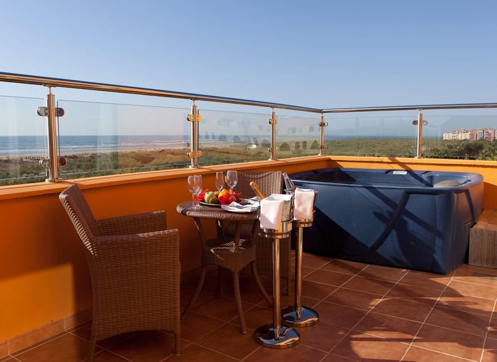 Playamarina Spa Hotel 47/48
