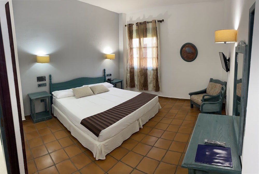 Hotel Almagro 37/73