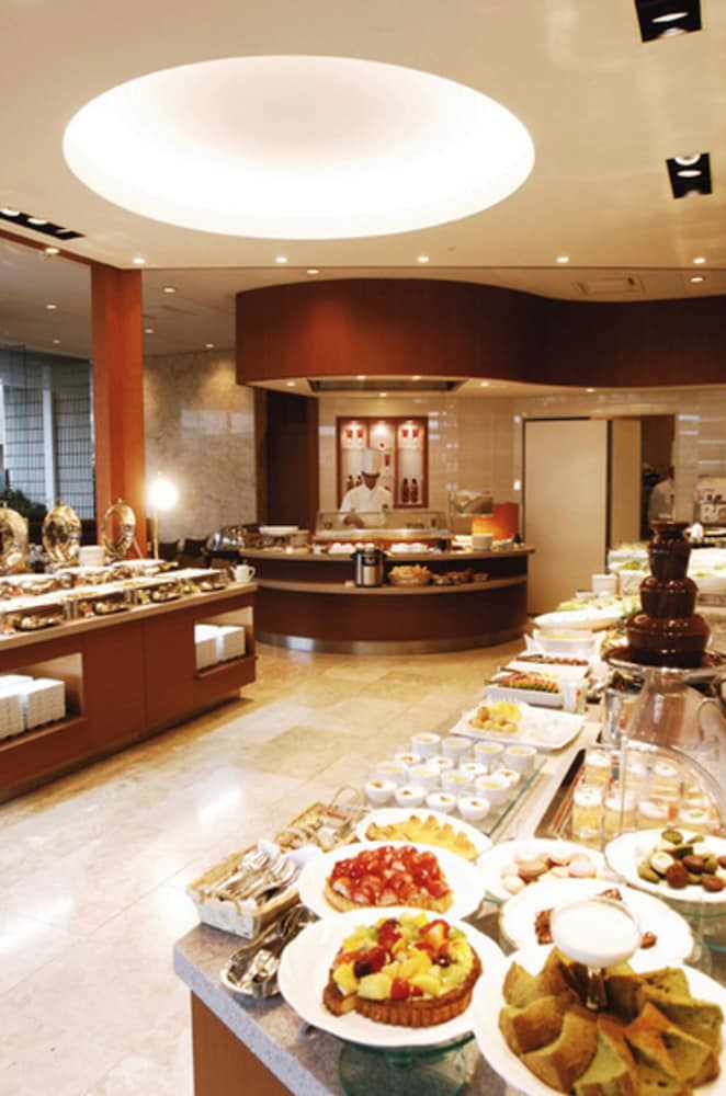 Fukuyama New Castle Hotel 36/50