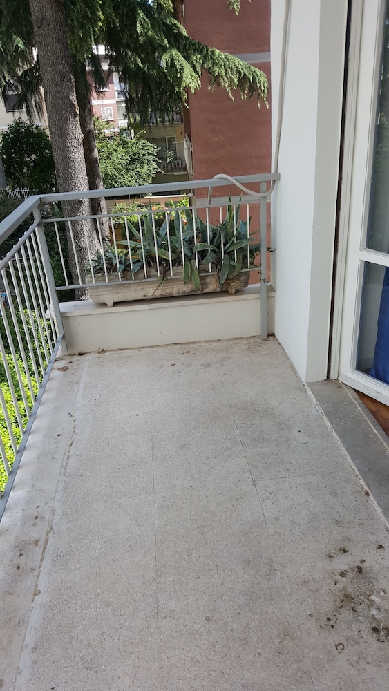 Domina Romae B&B 44/50