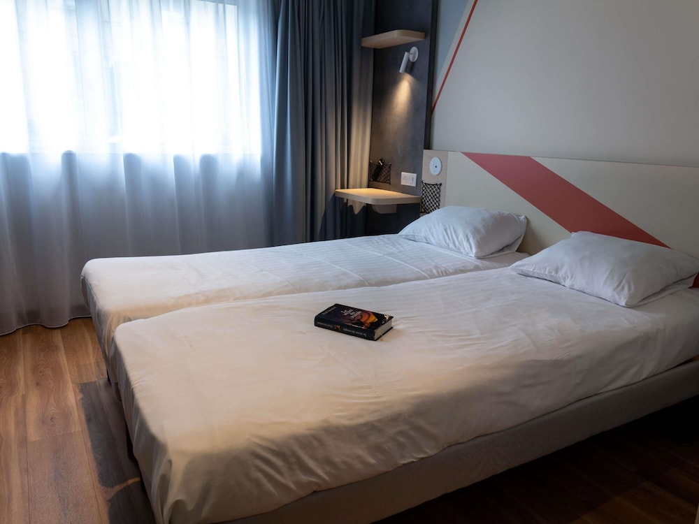 ibis budget Saint Malo Centre 20/66