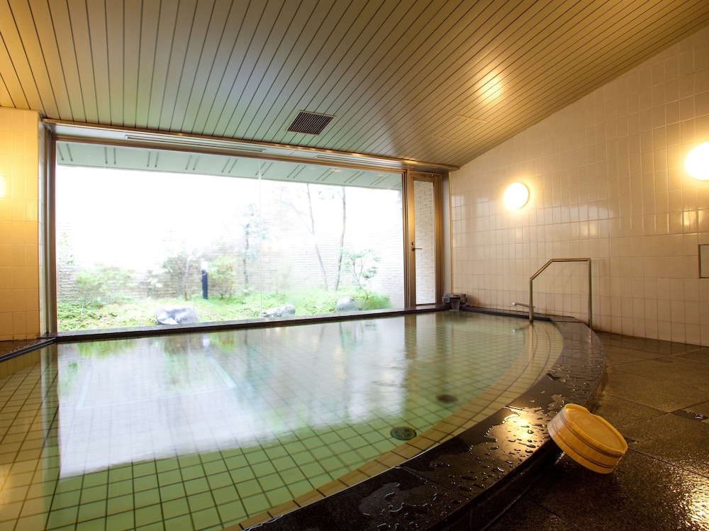 Ranzan Hotel 25/50