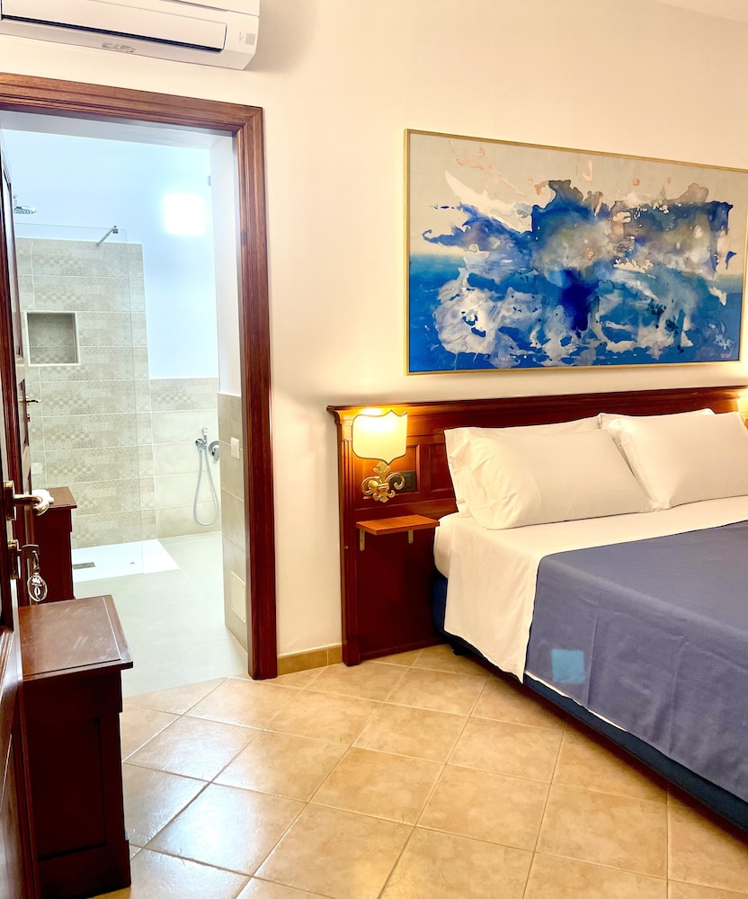 Hotel Villa de Pasquale 17/54