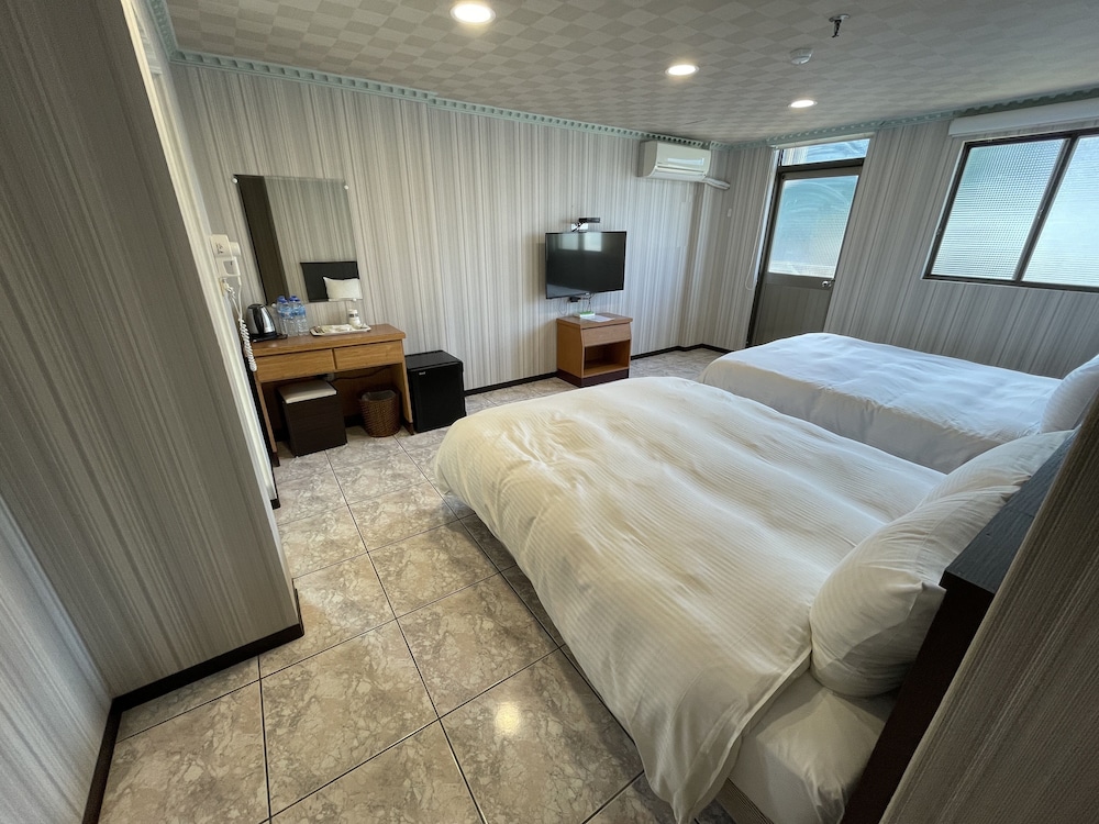 Suao Hotel 26/76