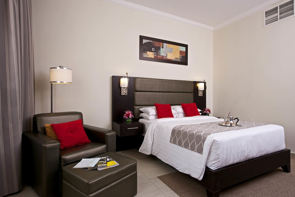 The Royal Riviera Hotel Doha 13/50