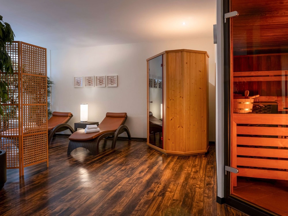 Movenpick Nuremberg Airport 50/75