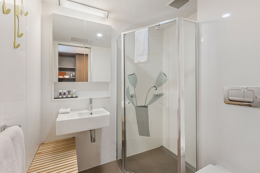 Mercure Bendigo Schaller 74/75