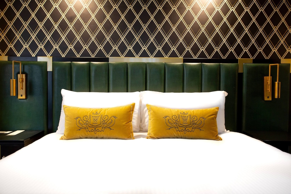 The Warrior Hotel, Autograph Collection 3/35