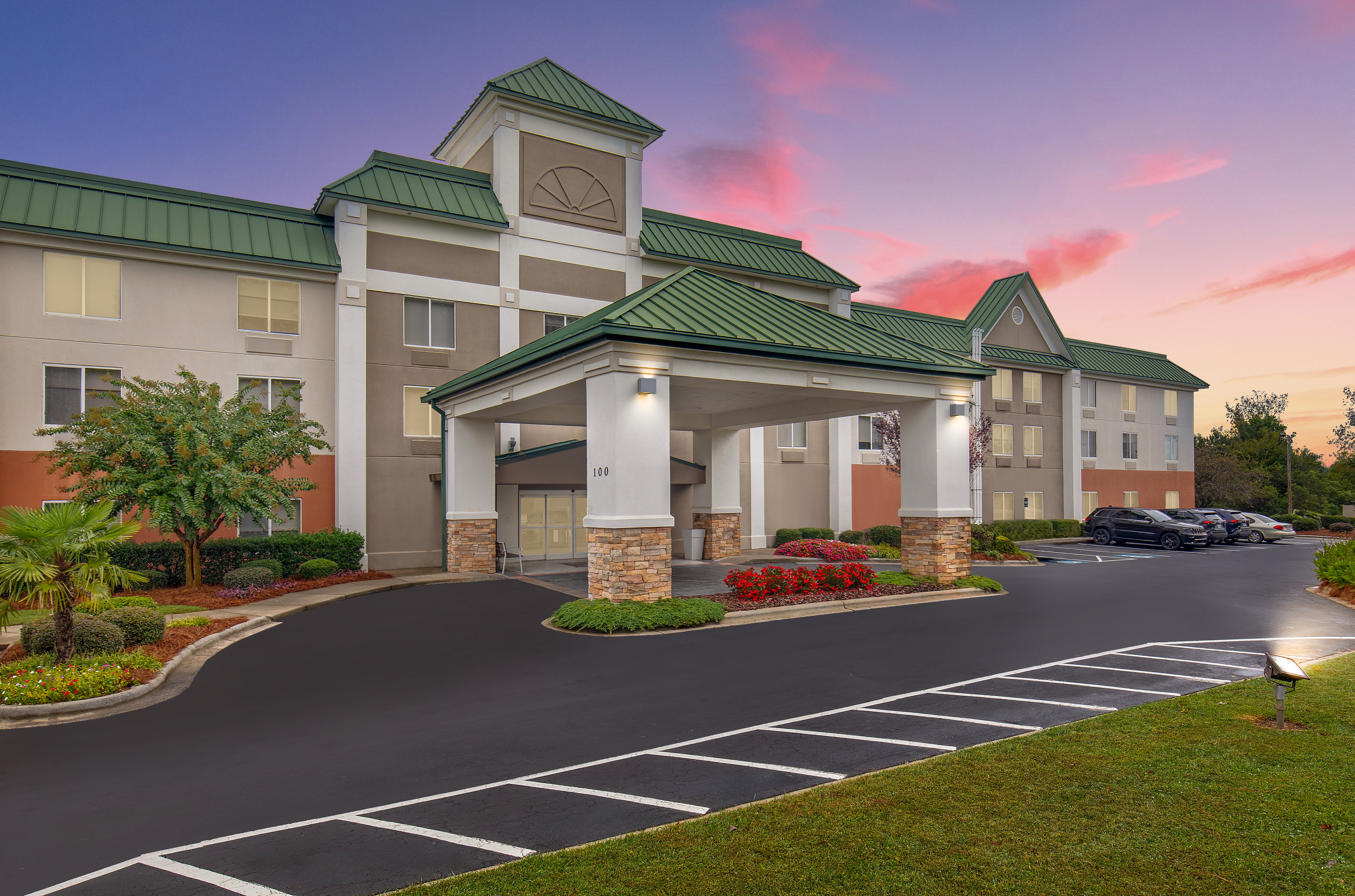 Holiday Inn Express & Suites Kings Mountain - Shelby Area 65/73