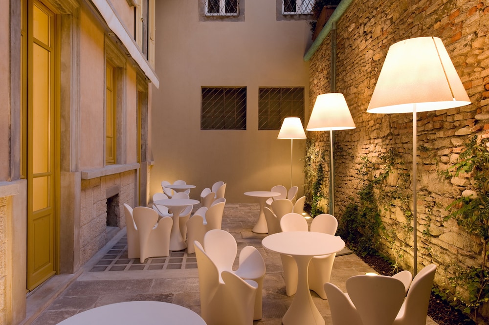 Petronilla - Hotel in Bergamo 14/39
