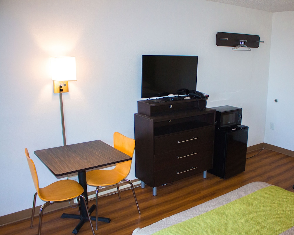 Motel6 Chilhowie, VA - I-81 14/20