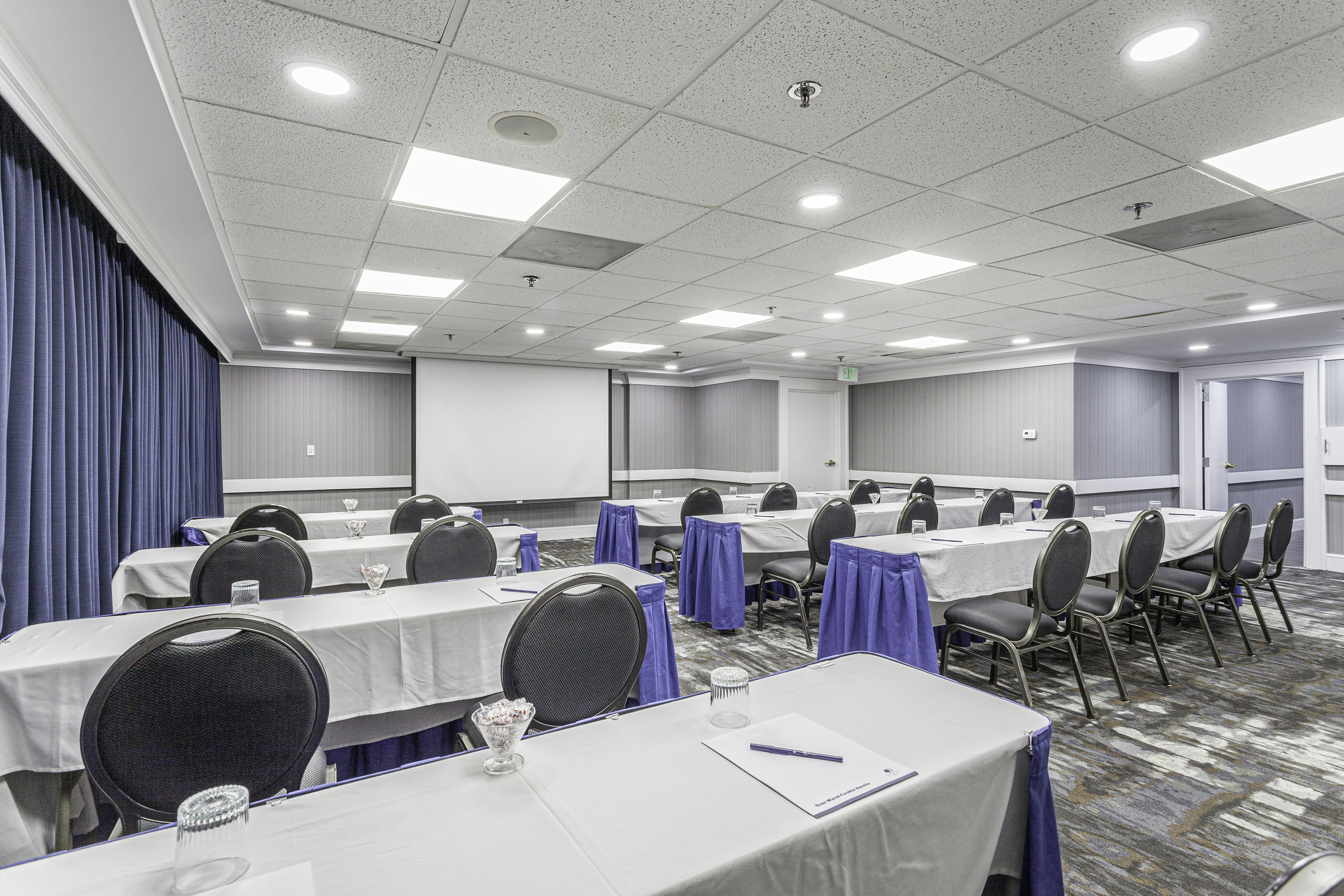 Doubletree Memphis 55/68