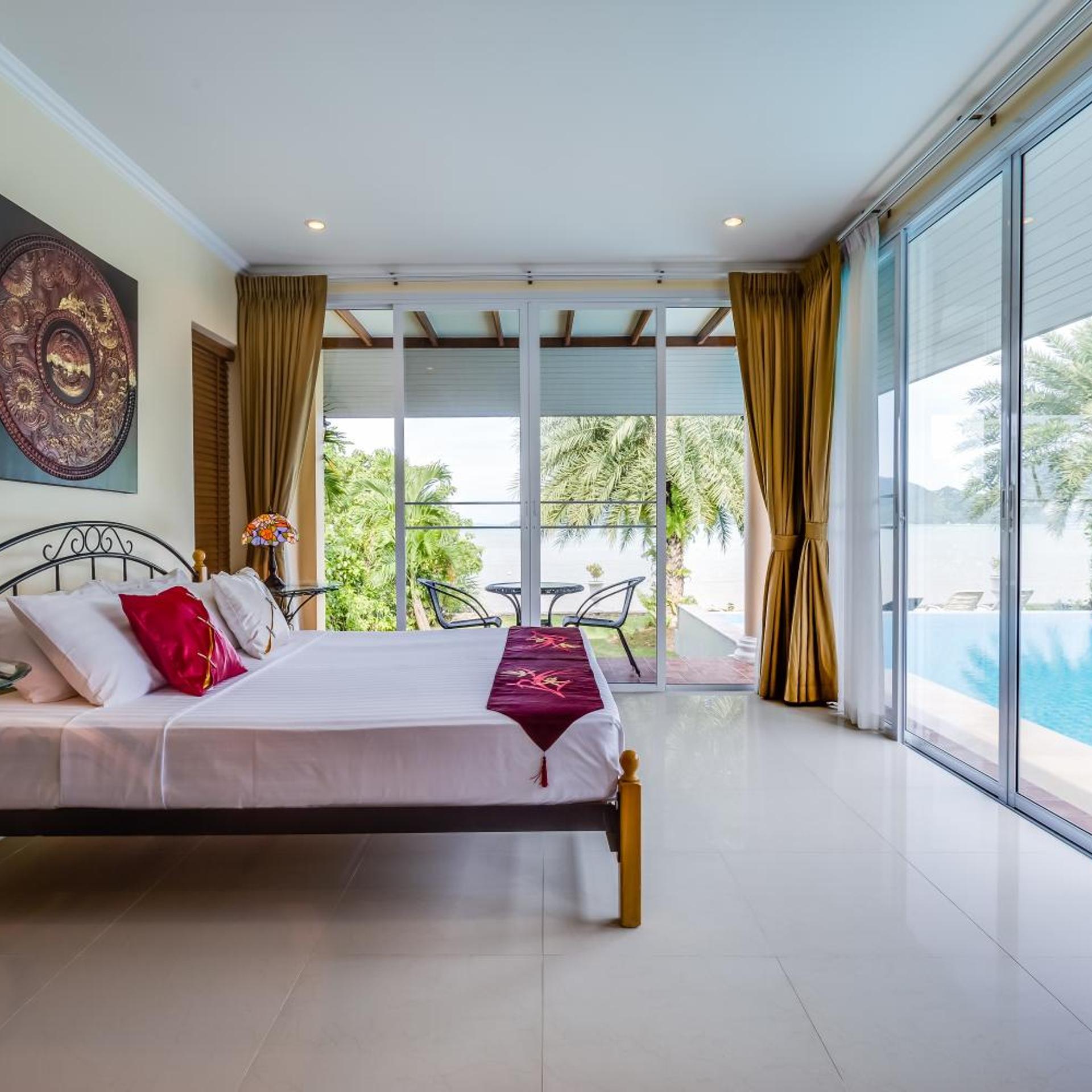 3 Bedrooms, Beach, Villa, Private Pool