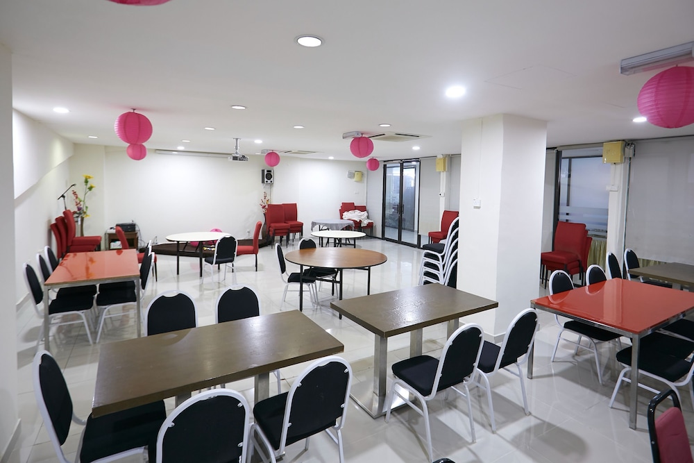 Kingston Hotel 12 - Jalan Raja Laut, KL 36/46