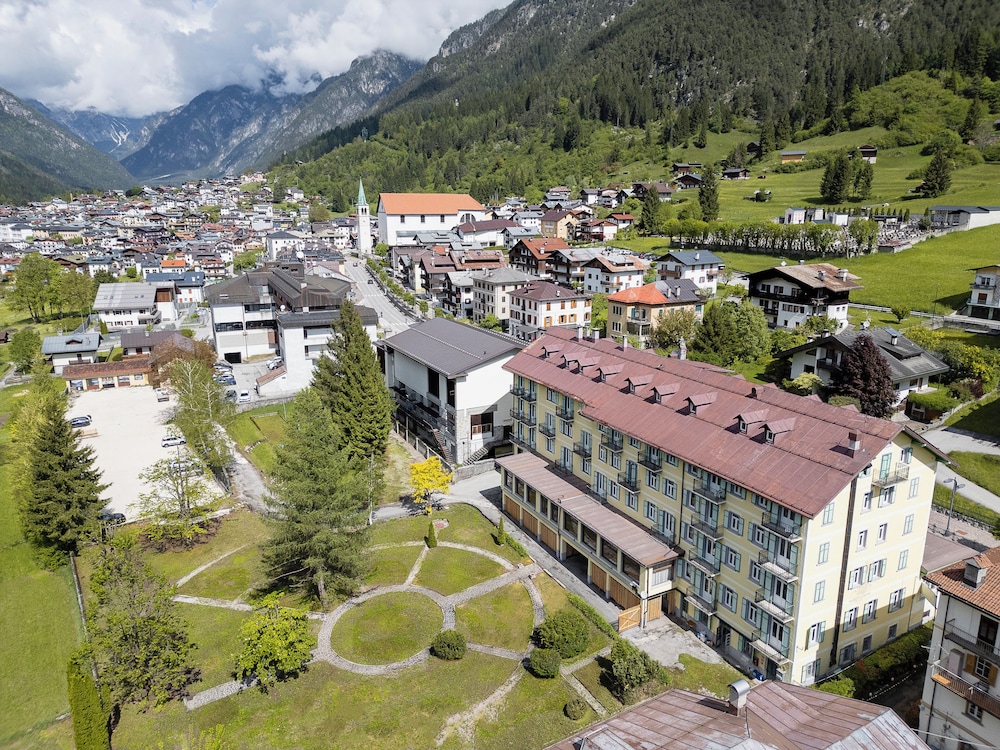 Hotel Auronzo Dolomites, Affiliated by Melia 4/50