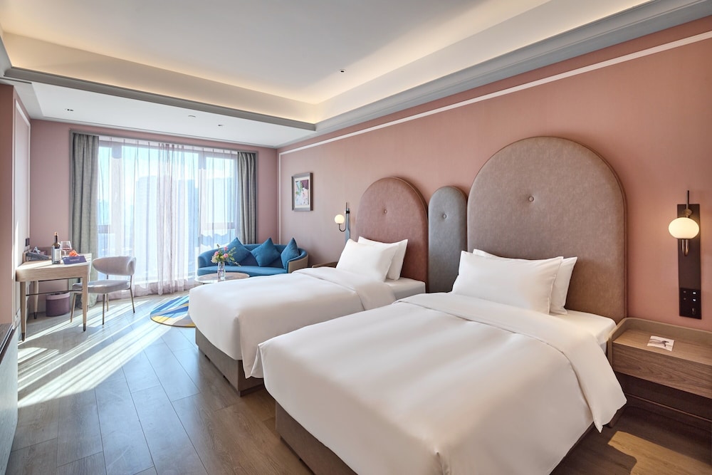 Mercure Yiwu International Trade City 12/32