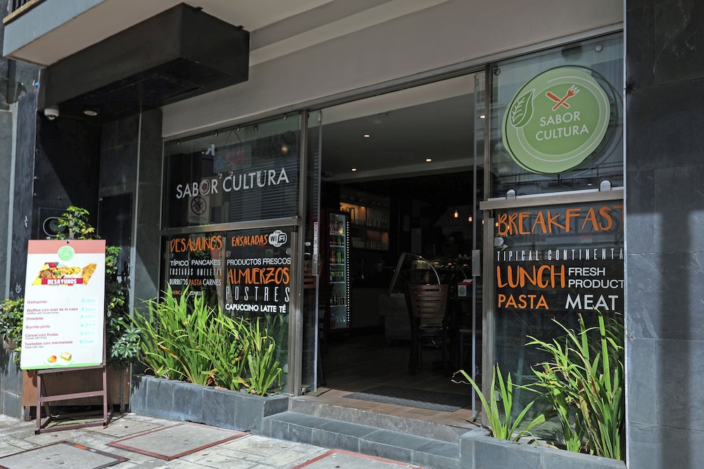 Hotel Cultura Plaza 4/50