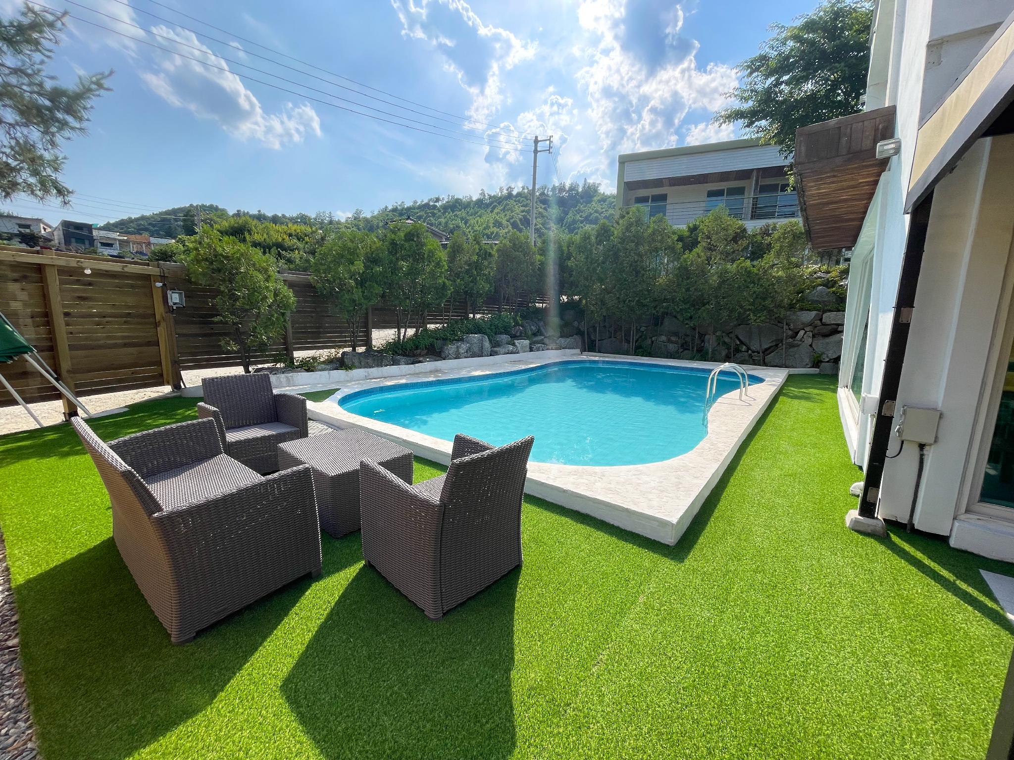 Gapyeong All That Water Pool Villa 33/41