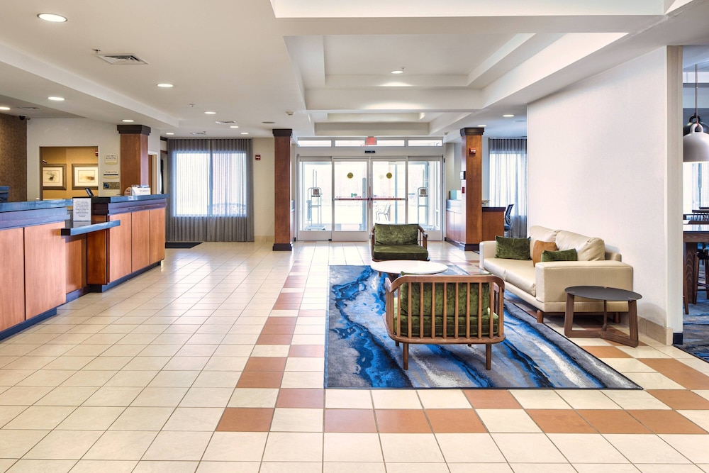 Fairfield Inn & Suites South Boston 5/68
