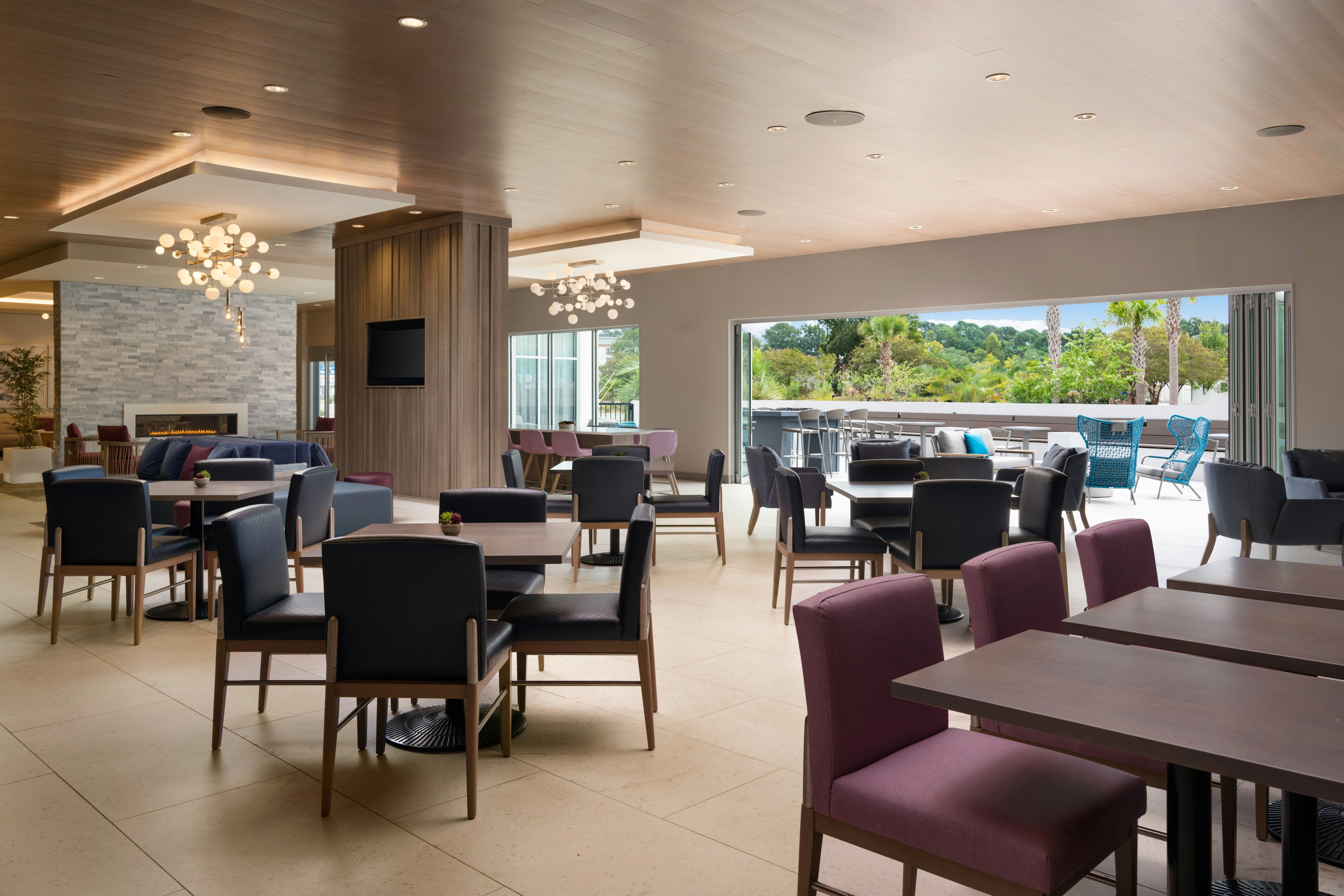 Hotel Lela Wilmington, Tapestry Collection by Hilton 18/29