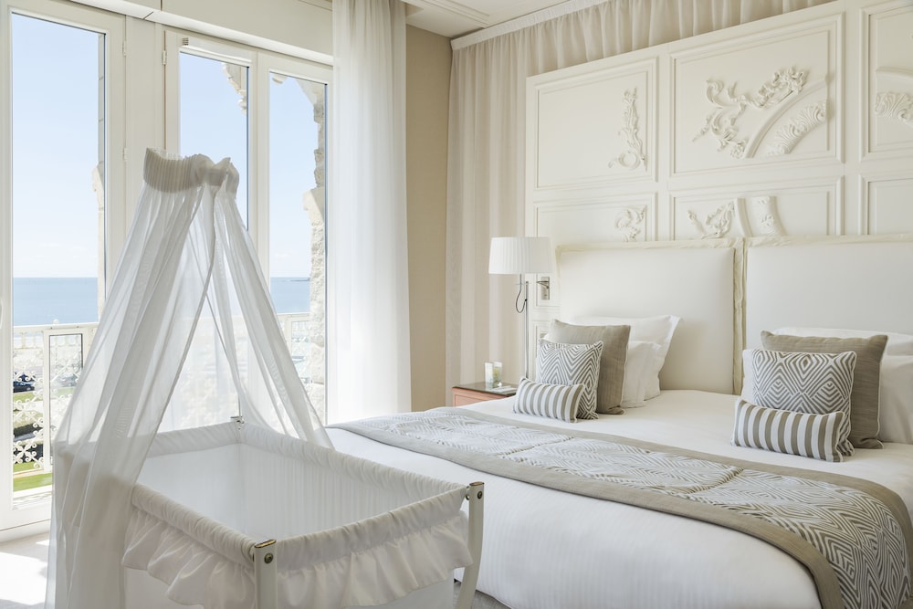 Hotel Barriere Le Royal La Baule 16/53