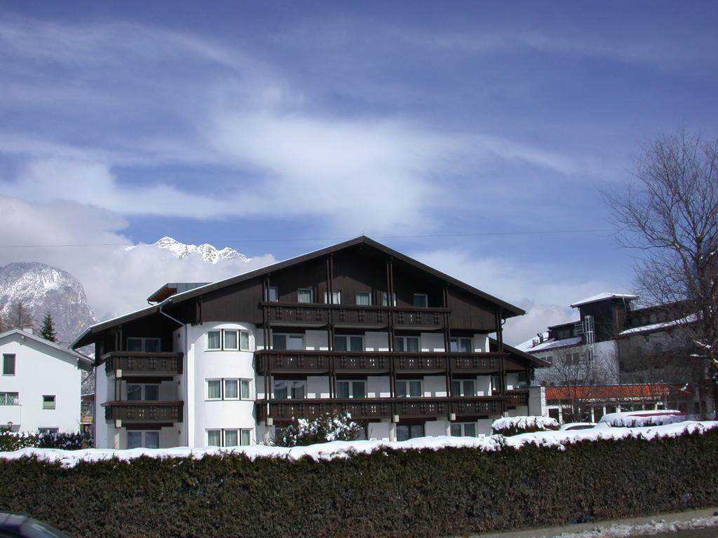 Hotel Edelweiss 4/22