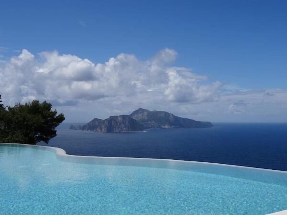 Relais Blu 41/51