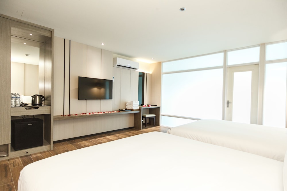 Family, Quadruple, 2 Double Beds, Hot Spring Bath، Dapu-Hotel 3/3