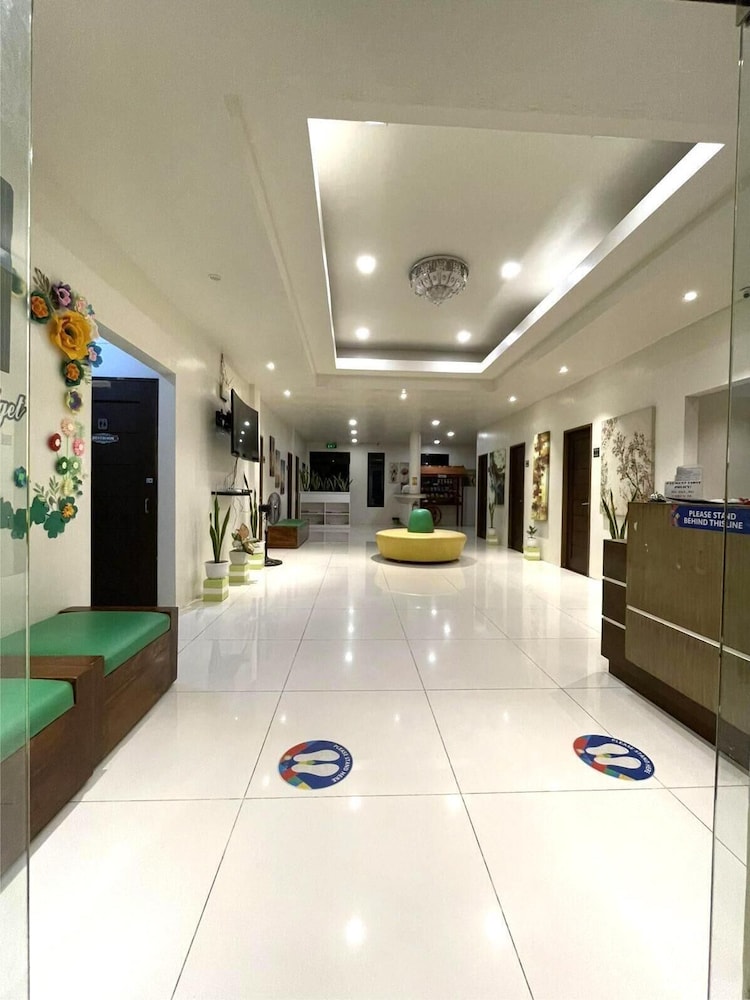 Sulit Budget Hotel 4/24