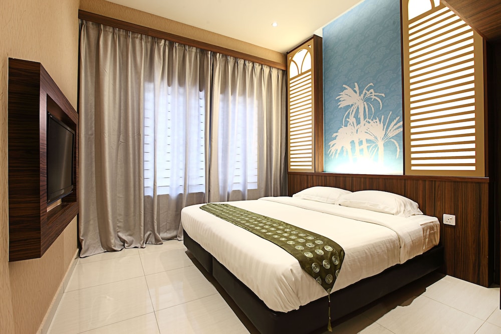 SRI ENSTEK HOTEL 37/53