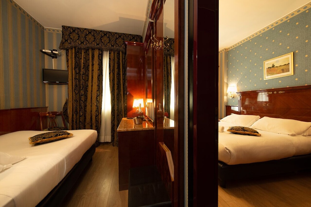 Hotel Vittoria 17/50