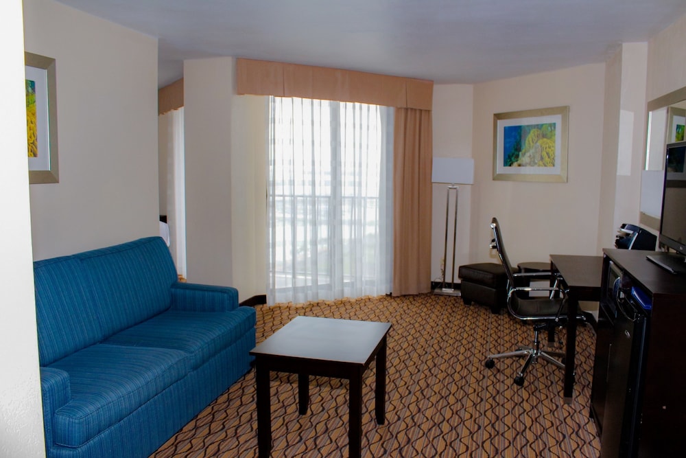 Holiday Inn Corpus Christi Downtown Marina 33/57