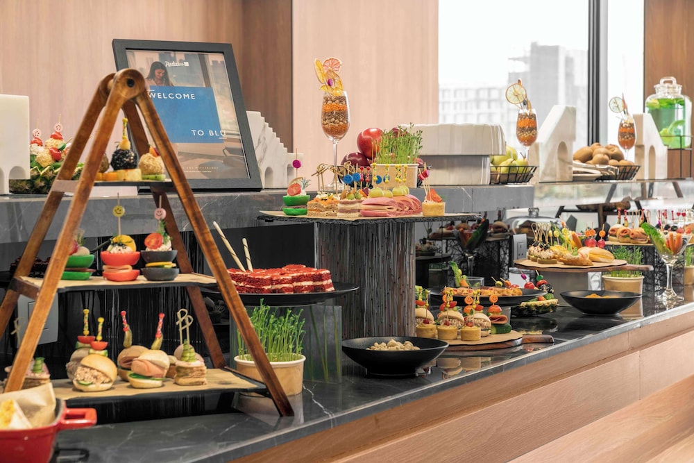 Radisson Blu Hotel, Riyadh Al Sahafa 21/50