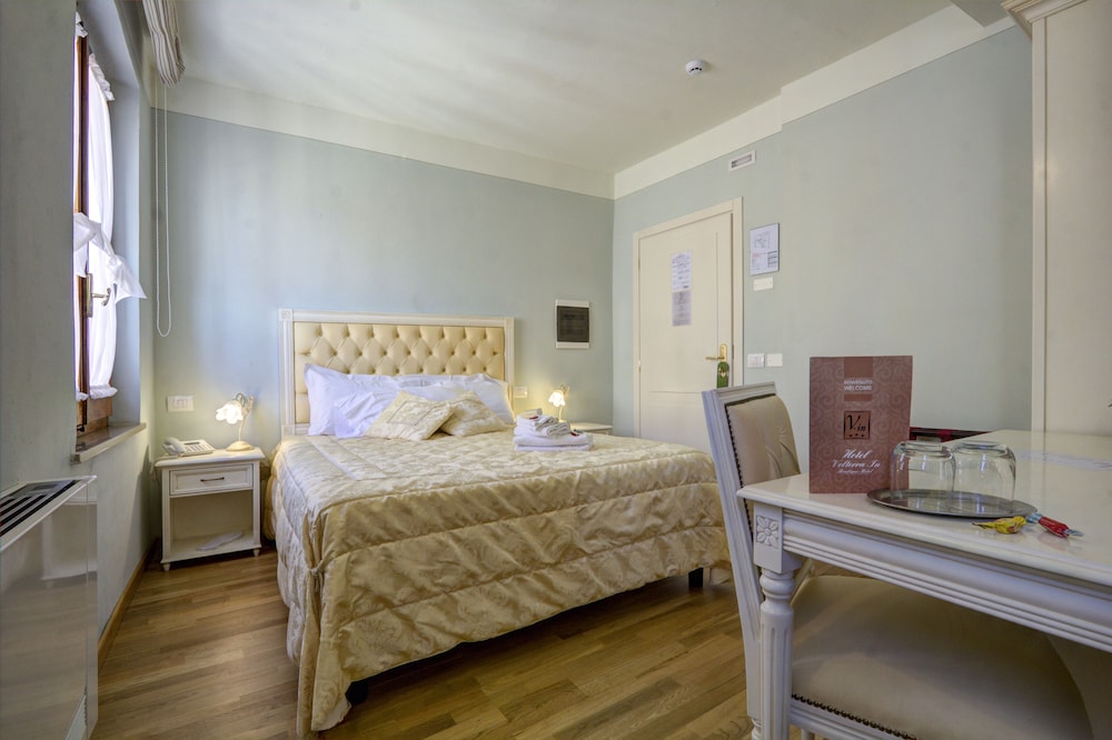 Hotel Volterra In 23/65