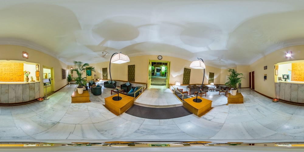 Hotel Hilltone 12/50