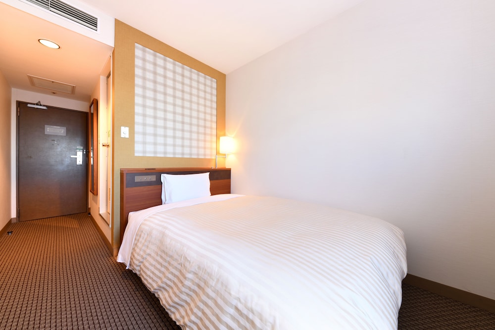 Vessel Inn Yachiyo Katsutadai Ekimae 22/67
