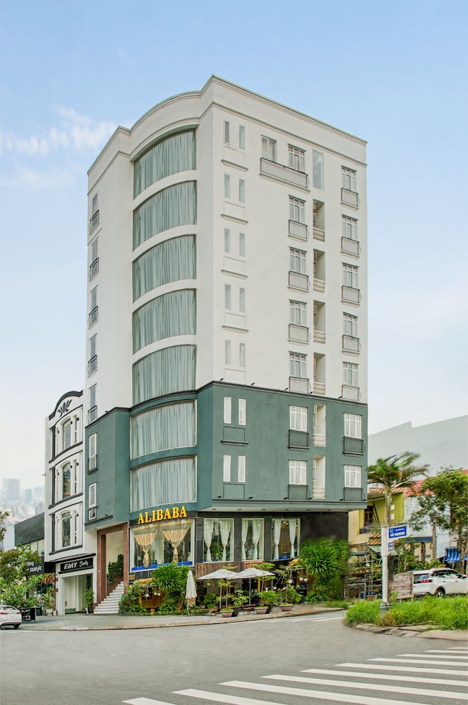 Alibaba Hotel Da Nang 1/50