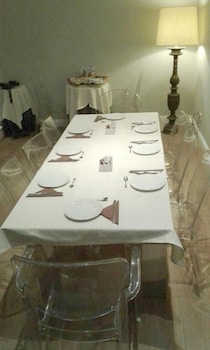 Townhouse Condotti 29 37/53