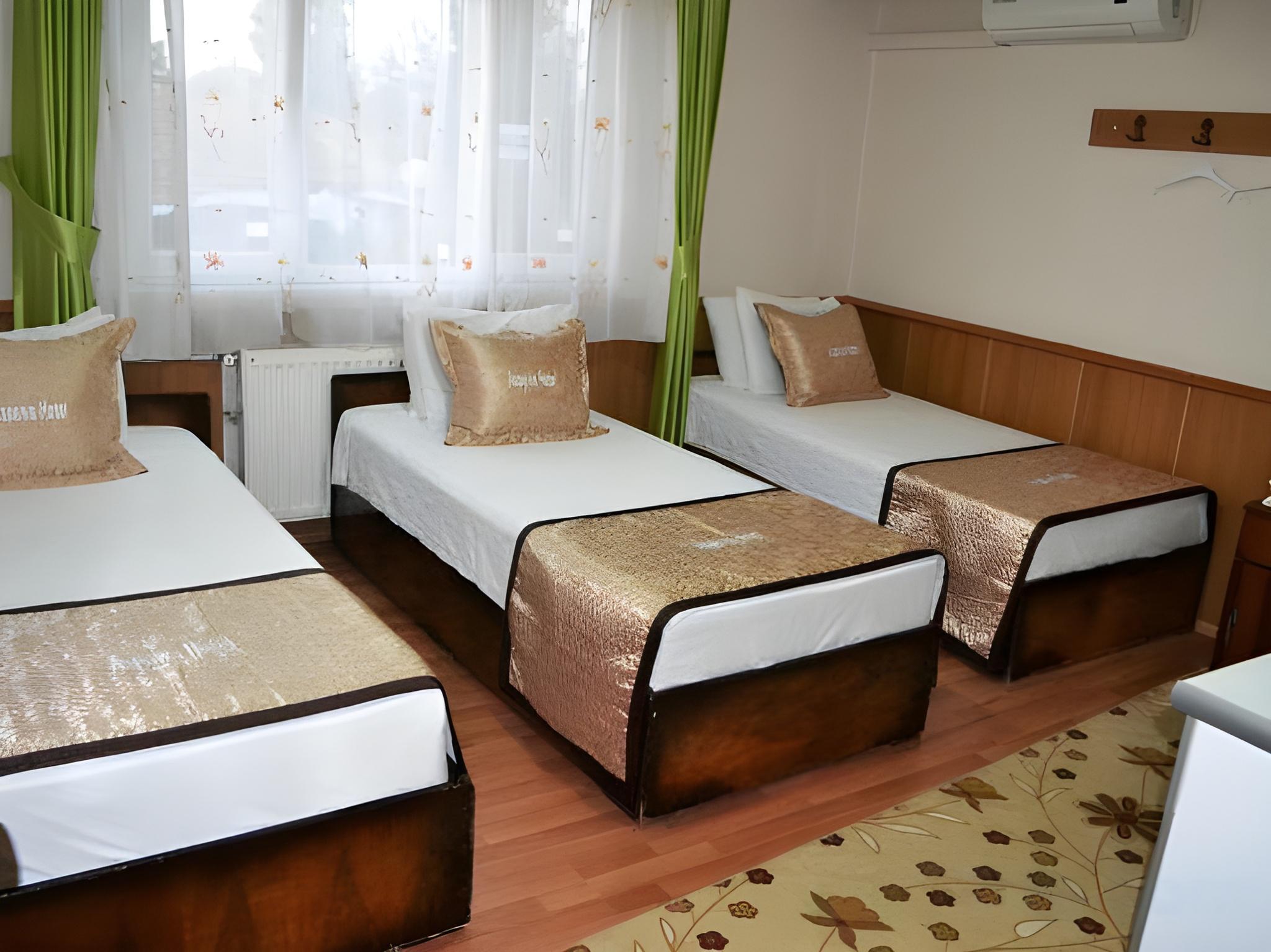 Room, Quadruple, 4 Beds