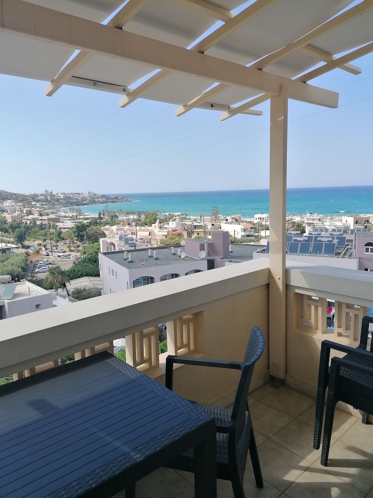 Villiana Holiday Apartments 31/50