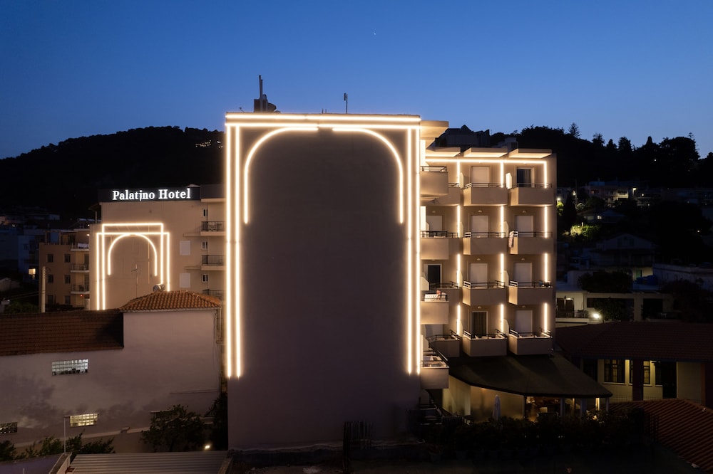 Palatino Hotel 8/83