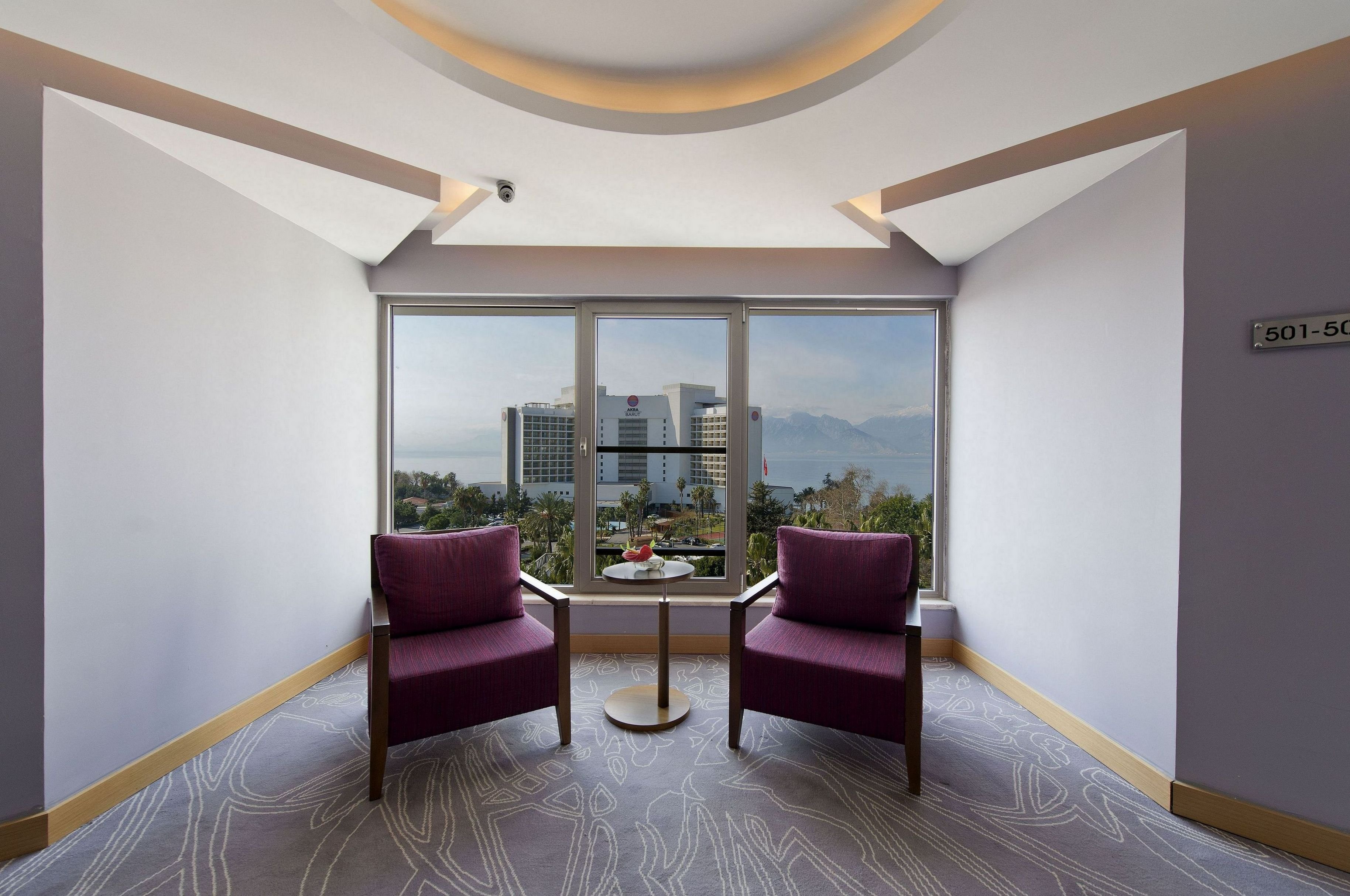 Akra V Hotel 25/30