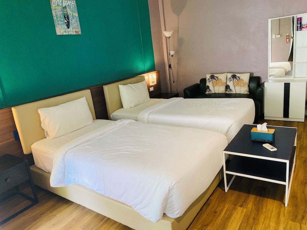غرفة ديلوكس بسريرين منفصلين بشرفة، Bella Vista Beach Resort Koh Lipe 2/10