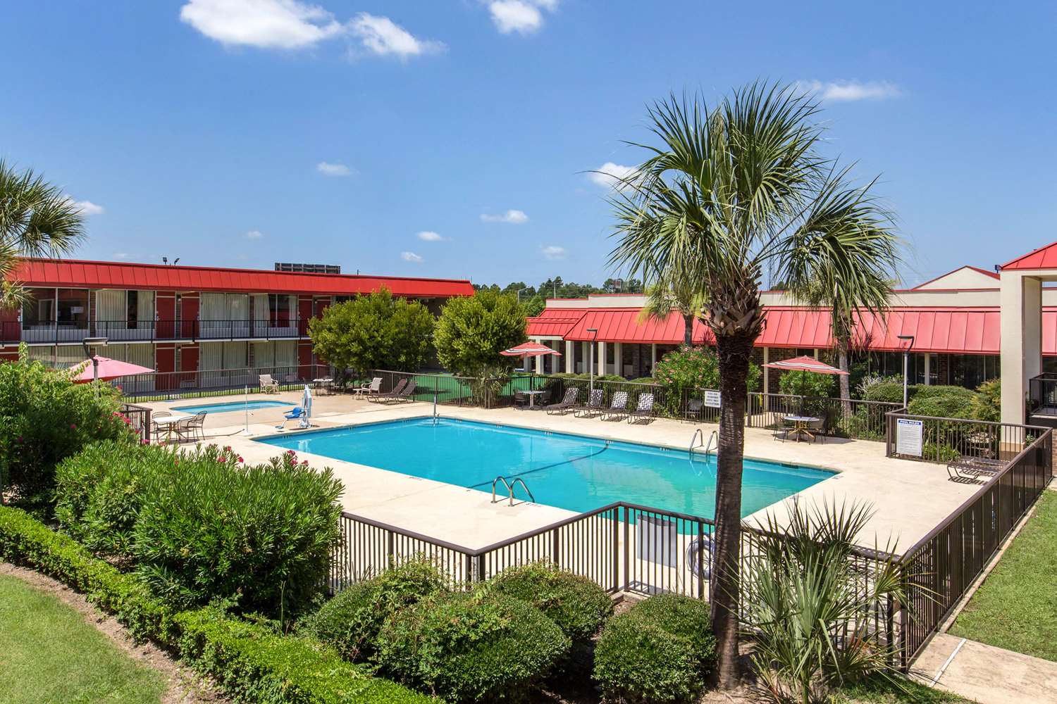 Ramada by Wyndham Santee I-95 16/17