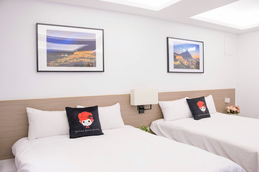 FAMILY, 2 DOUBLE BEDS, SEA VIEW, PATIO