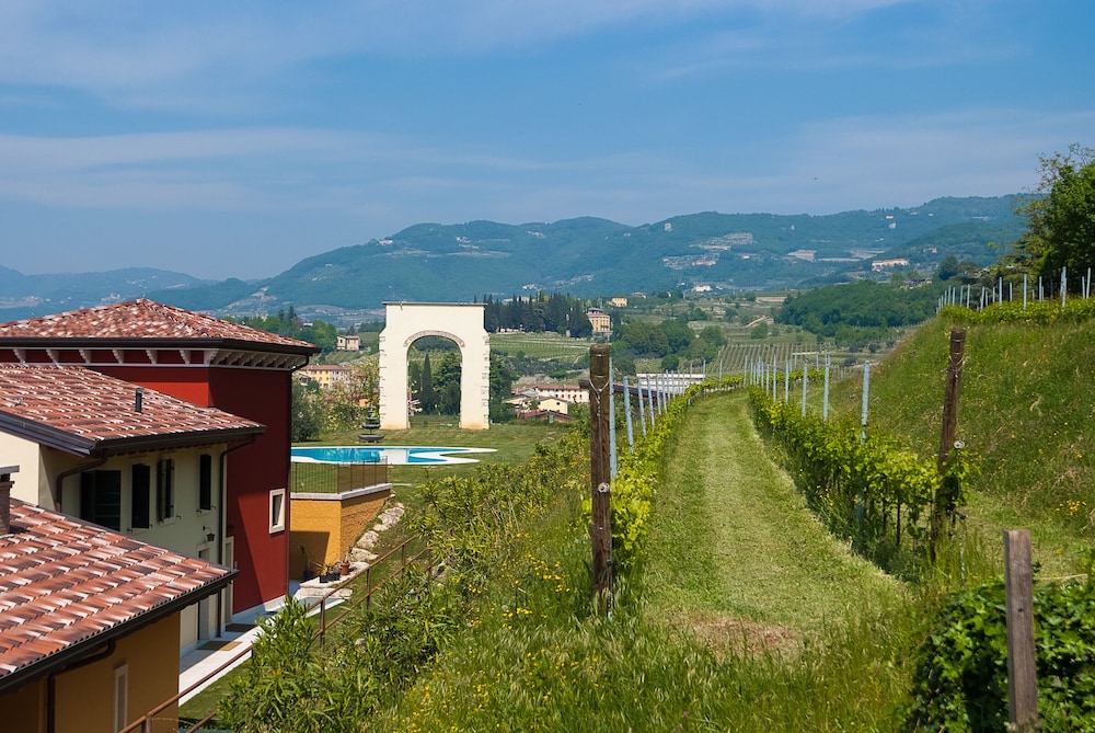 La Fonte Degli Dei Wine Relais - Adults Only 35/50