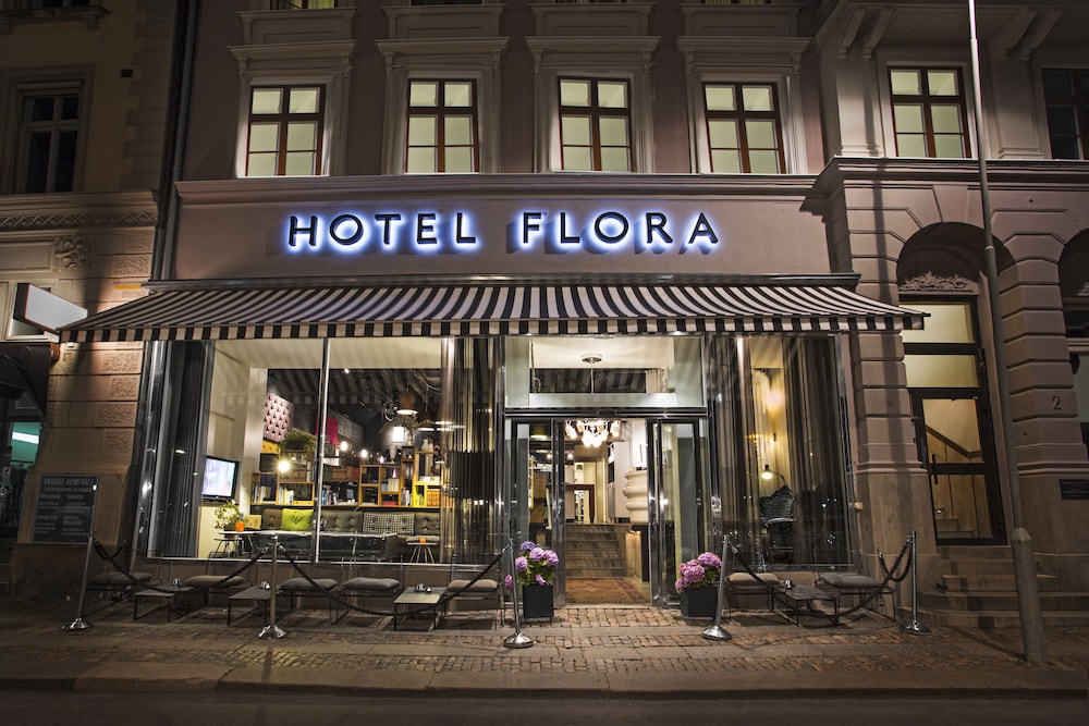 Hotel Flora 2/50
